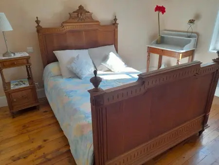 Maison en pierres rénovée, patio 10 m² - Ferrières-sur-Sichon : photo 16
