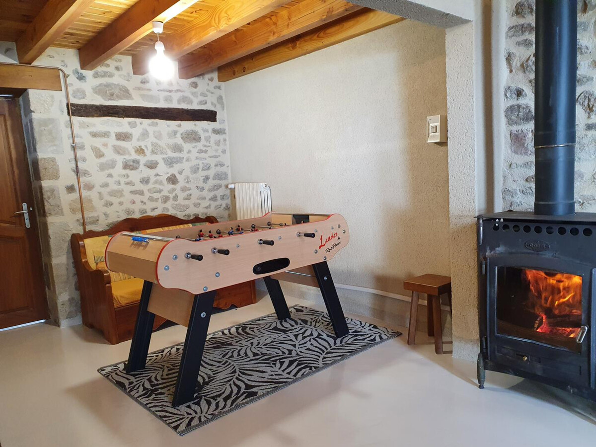 Gîte 12 pers. en pierre avec jardin clos à Marcillat-en-Combraille - Photo 4