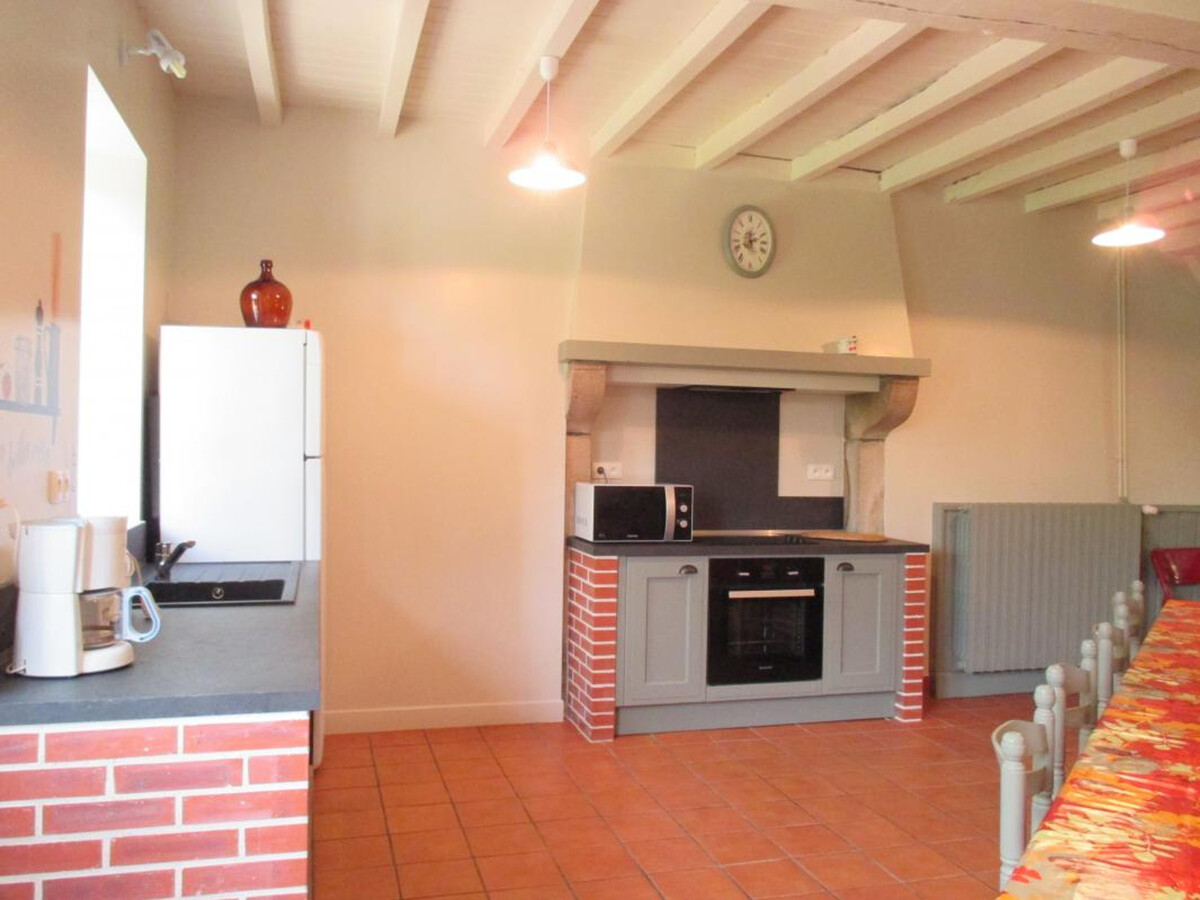 Gîte 12 pers. en pierre avec jardin clos à Marcillat-en-Combraille - Photo 10