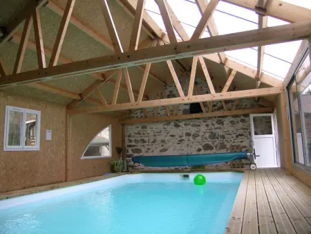 Gîte duplex cocooning, piscine chauffée et sauna à Vernusse : photo 12