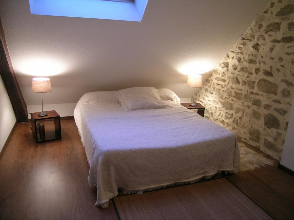 Gîte la Passerelle : ancienne longère, piscine privée, 10 pers. - Photo 10