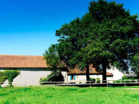 Gîte 10 pers. avec piscine couverte à Souvigny : photo 18
