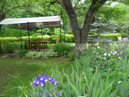 Gîte indépendant avec jardin au bord de la rivière - Photo 11