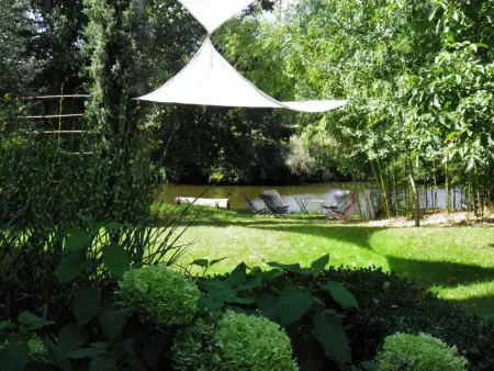 Gîte indépendant avec jardin au bord de la rivière - Photo 14