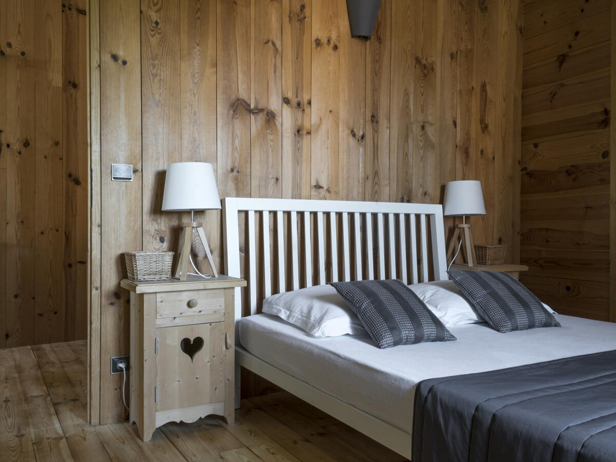 Gîte en ancienne grange, 3000 m² de jardin à Jenzat - Photo 8