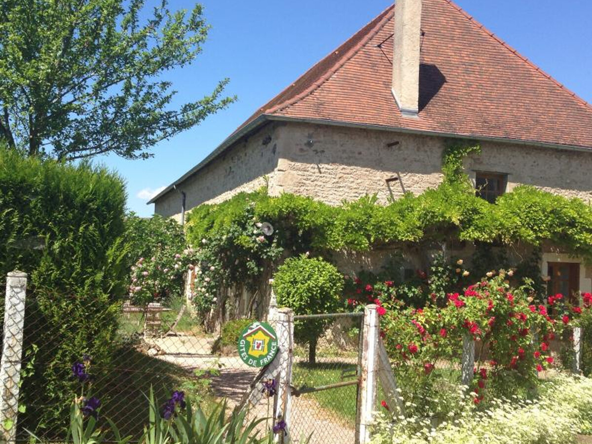 Grange du XVe siècle avec jardin et étang à Saint-Étienne-de-Vicq - Photo 5