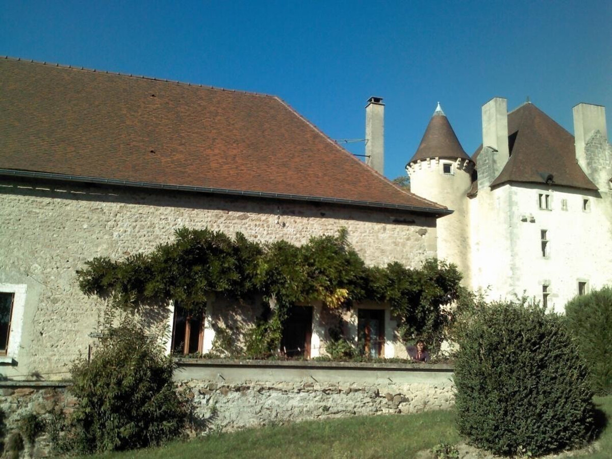 Grange du XVe siècle avec jardin et étang à Saint-Étienne-de-Vicq - Photo 17
