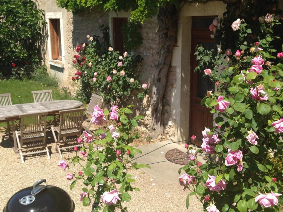 Grange du XVe siècle avec jardin et étang à Saint-Étienne-de-Vicq - Photo 18