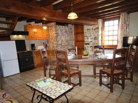 Maison ancienne restaurée avec poêle à bois et animaux admis - Photo 1