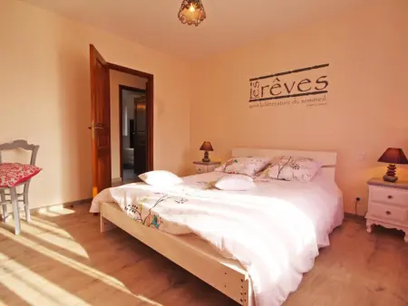 Maison lumineuse avec jardin clos et terrasse pour 9 pers. près forêt d'Écouves - Photo 8