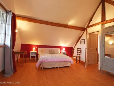 Maison de caractère à Crouttes avec cheminée et animaux acceptés - Photo 17