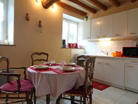 Maison chaleureuse avec WIFI et animaux acceptés près du Mont de Cerisy - Photo 6