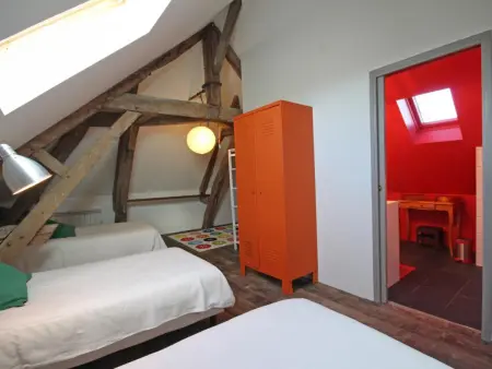 Maison Spacieuse avec Piscine Couverte et Wifi à Laleu - Photo 23