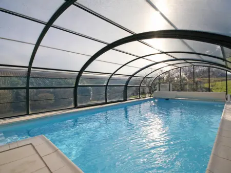Maison Spacieuse avec Piscine Couverte et Wifi à Laleu - Photo 26