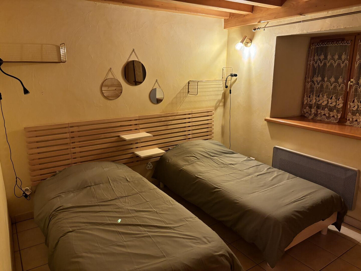 Gîte 3 épis 6 pers, 1 000 m² de terrain à Marols - Photo 10