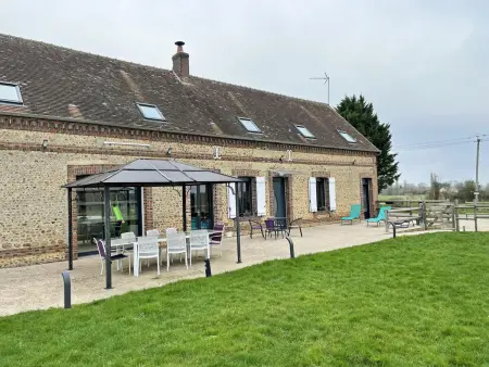 Location gite à Moussonvilliers, Maison ancienne avec sauna et jeux au cœur du Perche