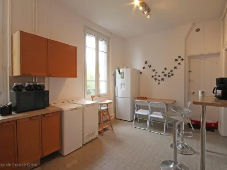 Maison de maître 19ème siècle avec grand parc et 5 chambres, tout inclus, à L'Aigle - Photo 3