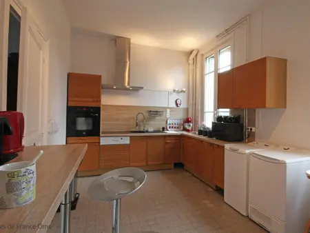 Maison de maître 19ème siècle avec grand parc et 5 chambres, tout inclus, à L'Aigle - Photo 7