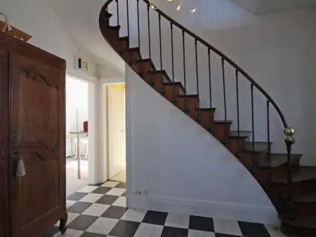 Maison de maître 19ème siècle avec grand parc et 5 chambres, tout inclus, à L'Aigle - Photo 8