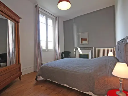 Maison de maître 19ème siècle avec grand parc et 5 chambres, tout inclus, à L'Aigle - Photo 11