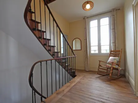 Maison de maître 19ème siècle avec grand parc et 5 chambres, tout inclus, à L'Aigle - Photo 14