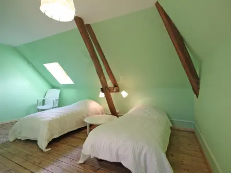 Maison de maître 19ème siècle avec grand parc et 5 chambres, tout inclus, à L'Aigle - Photo 15