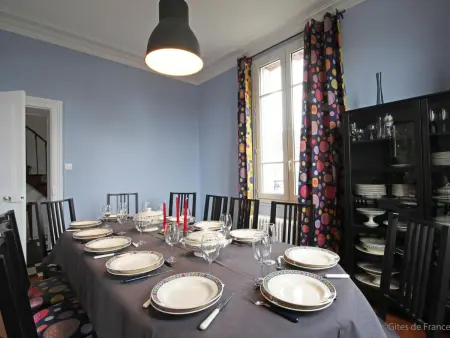 Maison de maître 19ème siècle avec grand parc et 5 chambres, tout inclus, à L'Aigle - Photo 23