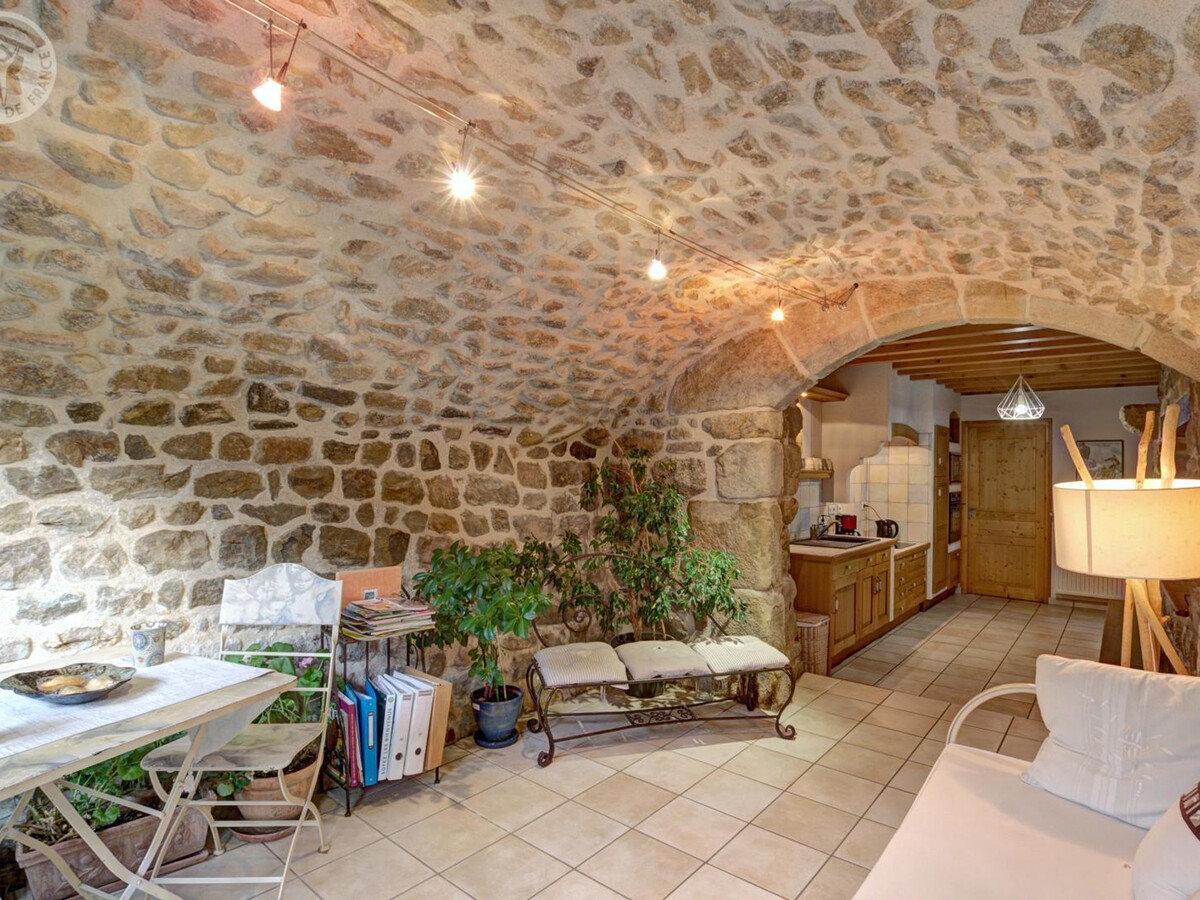 Gîte 6 pers avec jardin 1ha à Montarcher - Photo 2