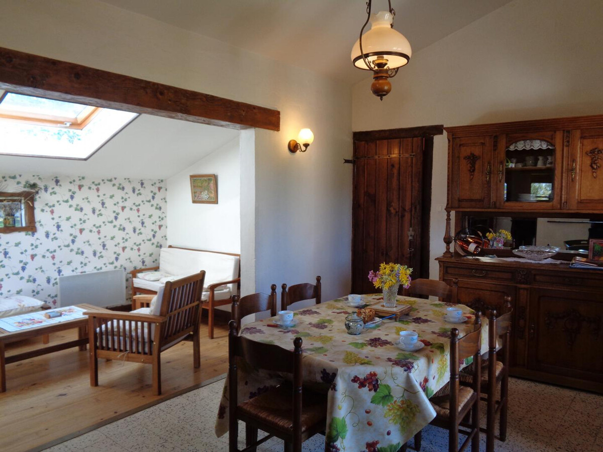 La Judée : gîte 6 pers. avec piscine à Saint-Haon-le-Châtel - Photo 4