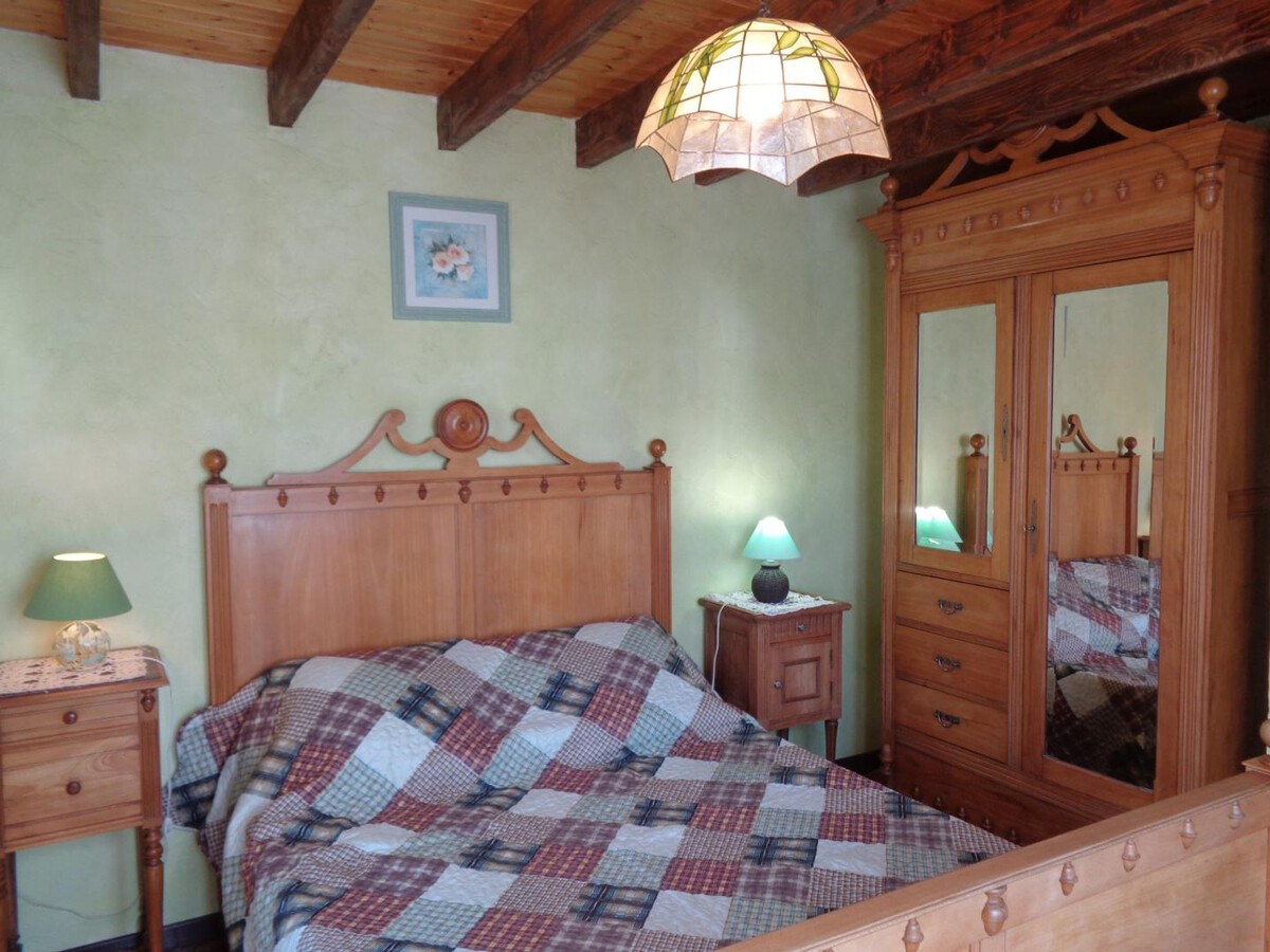 La Judée : gîte 6 pers. avec piscine à Saint-Haon-le-Châtel - Photo 8