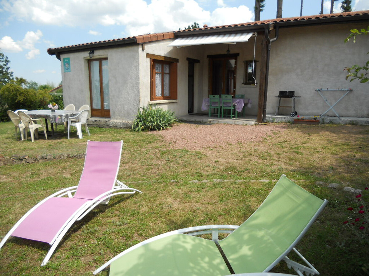 La Judée : gîte 6 pers. avec piscine à Saint-Haon-le-Châtel - Photo 11