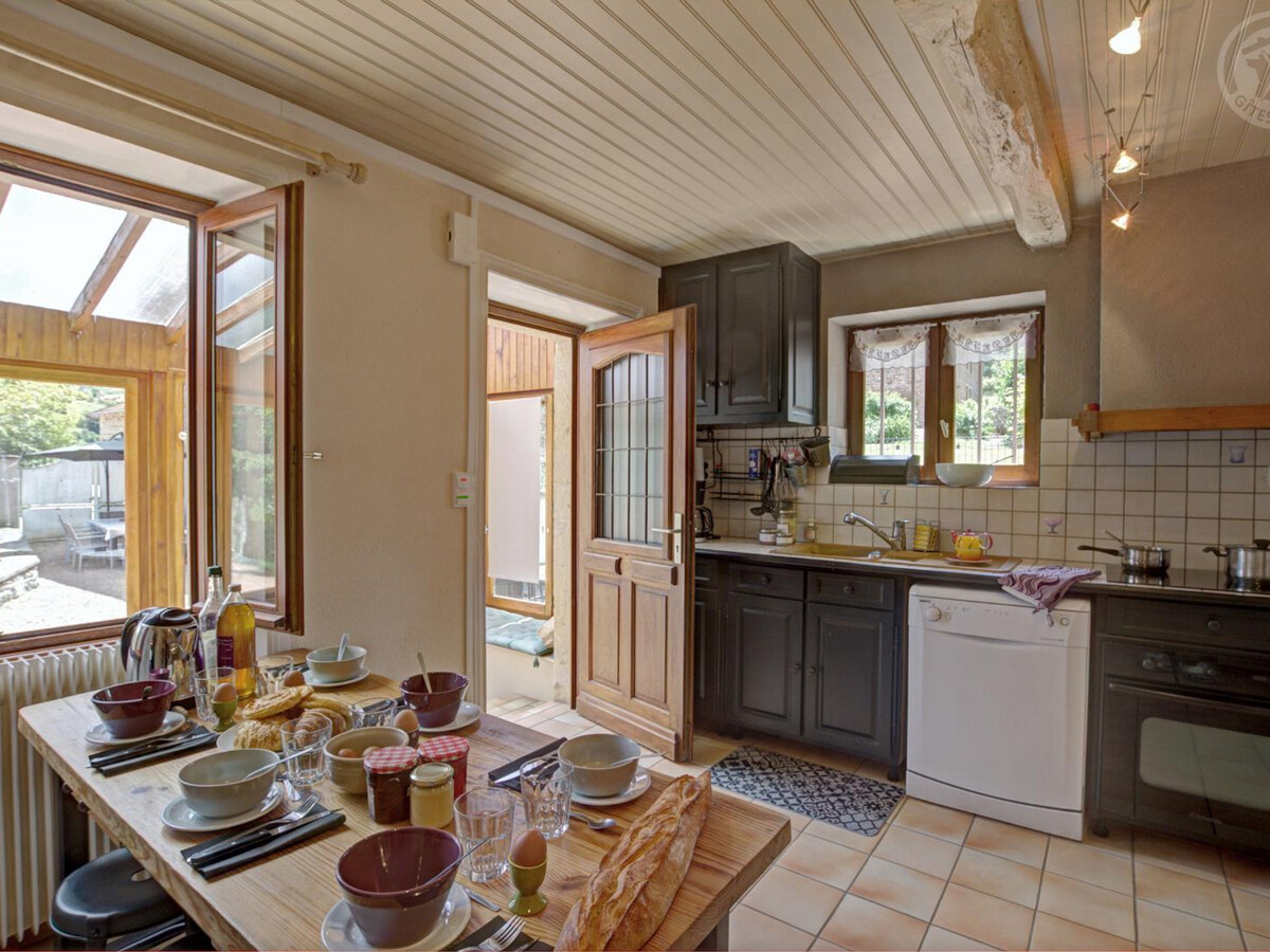 Gîte 8 pers avec cheminée, piscine et pension chevaux - Photo 7