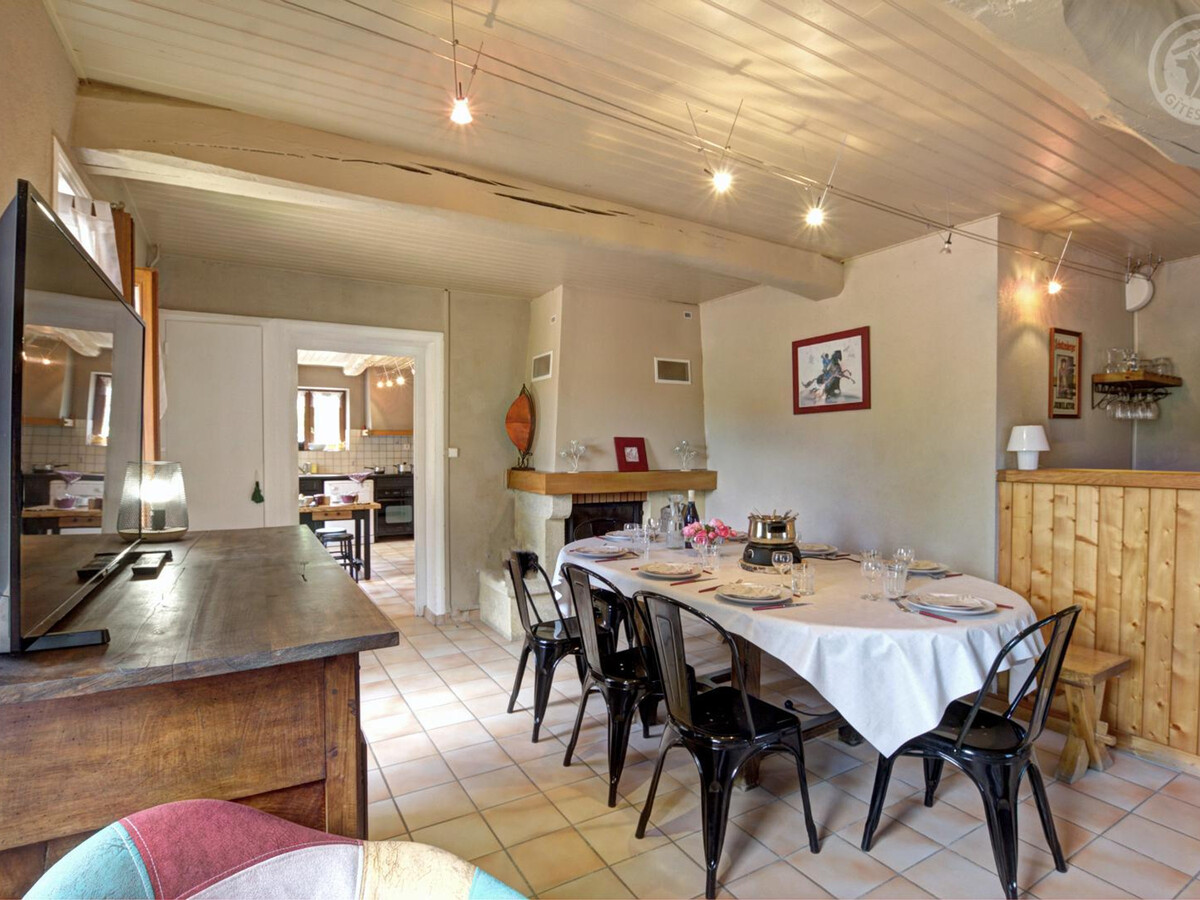 Gîte 8 pers avec cheminée, piscine et pension chevaux - Photo 12