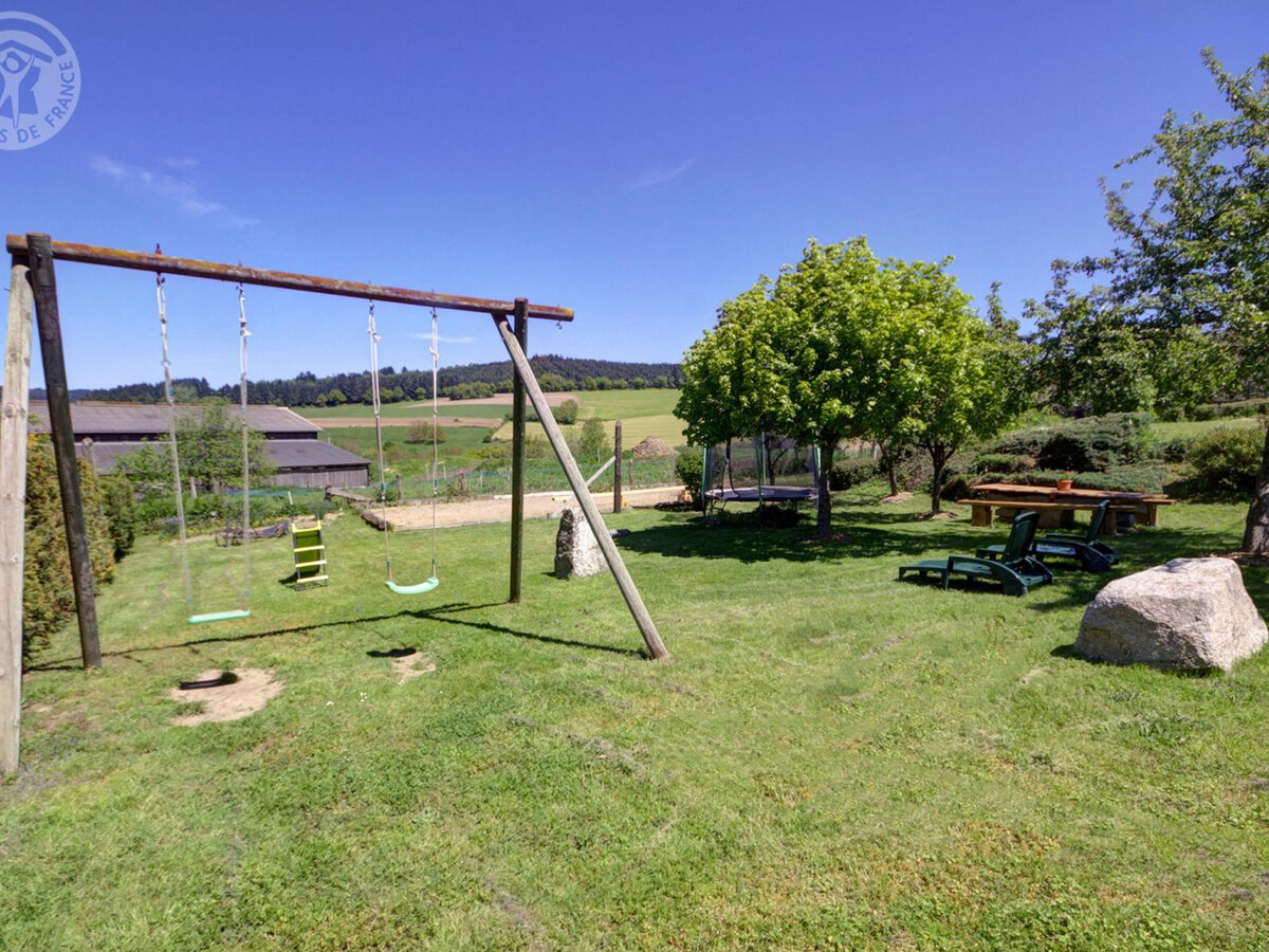 Gîte 9 personnes avec cheminée et terrain de jeux à Saint-Romain-d'Urfé - Photo 28