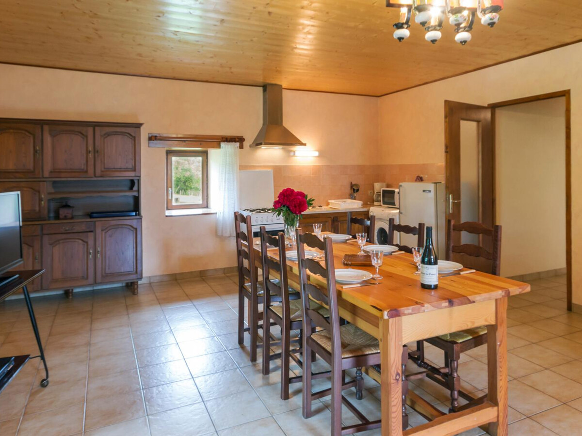 Gîte en pierre de plain-pied, cheminée à Sauvain - Photo 3