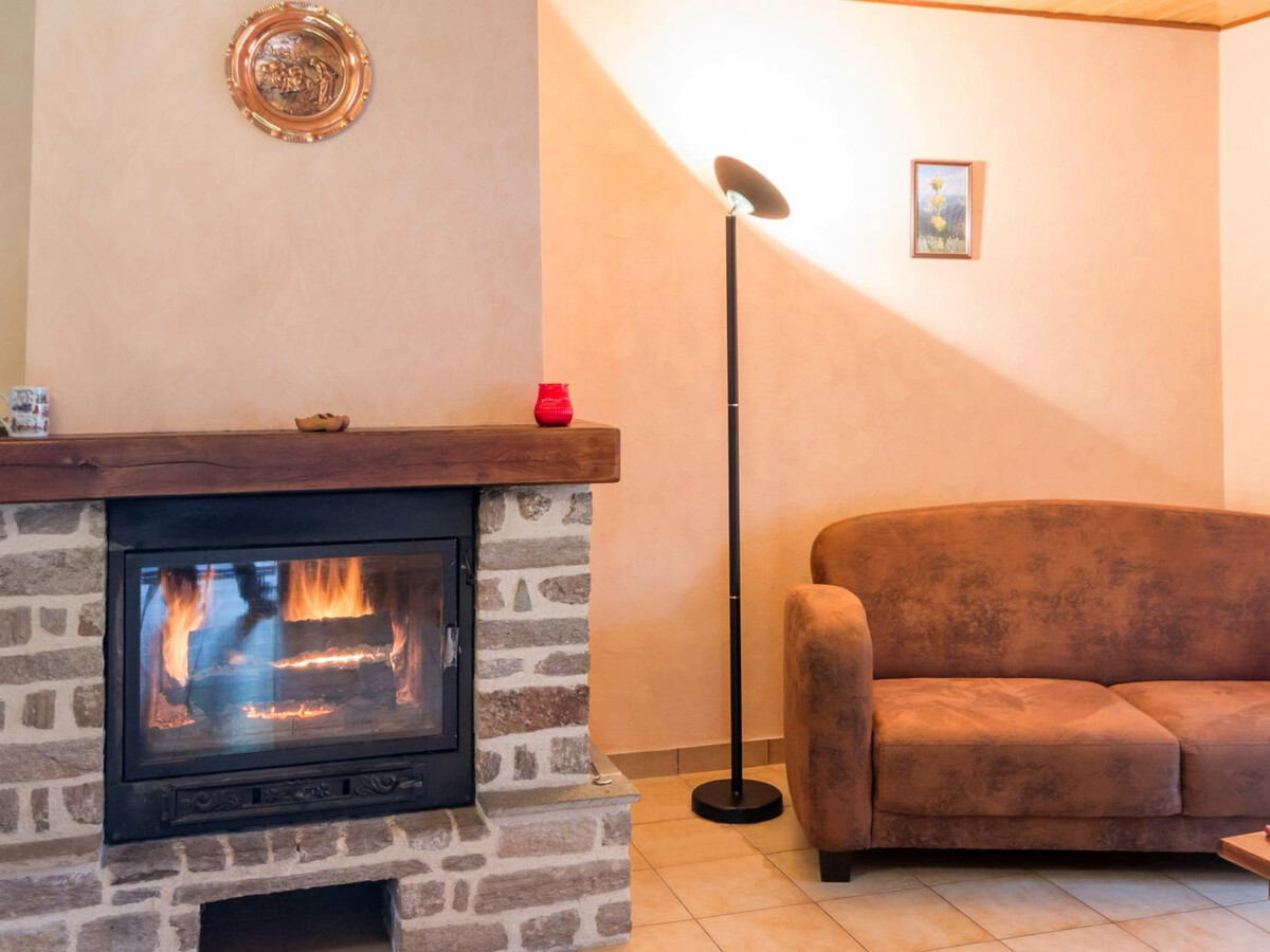 Gîte en pierre de plain-pied, cheminée à Sauvain - Photo 4