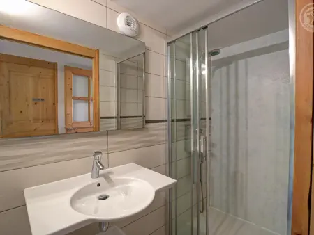 Gîte La Liesse - 4 chambres, cheminée, jardin clos - Photo 11