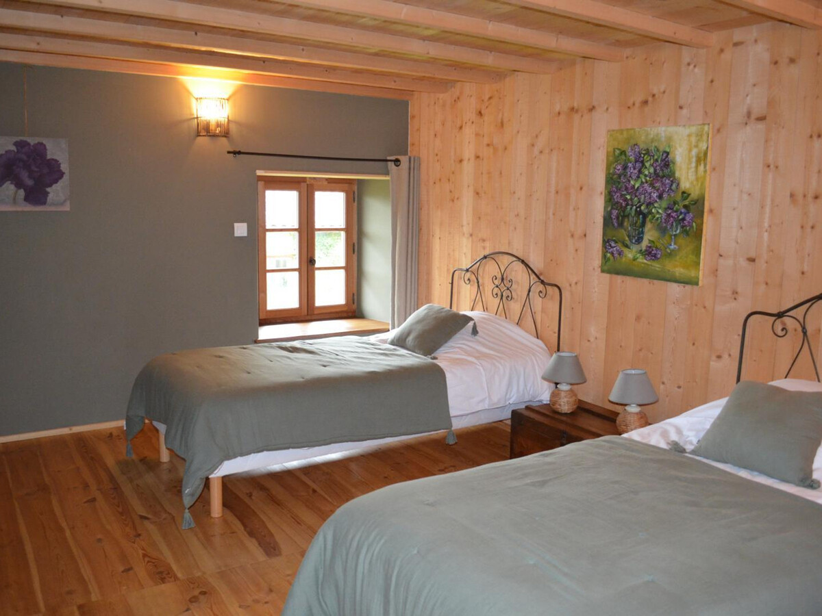 Ferme XVIIIe siècle, 12 pers, 6 chambres, terrasse campagne - Photo 11