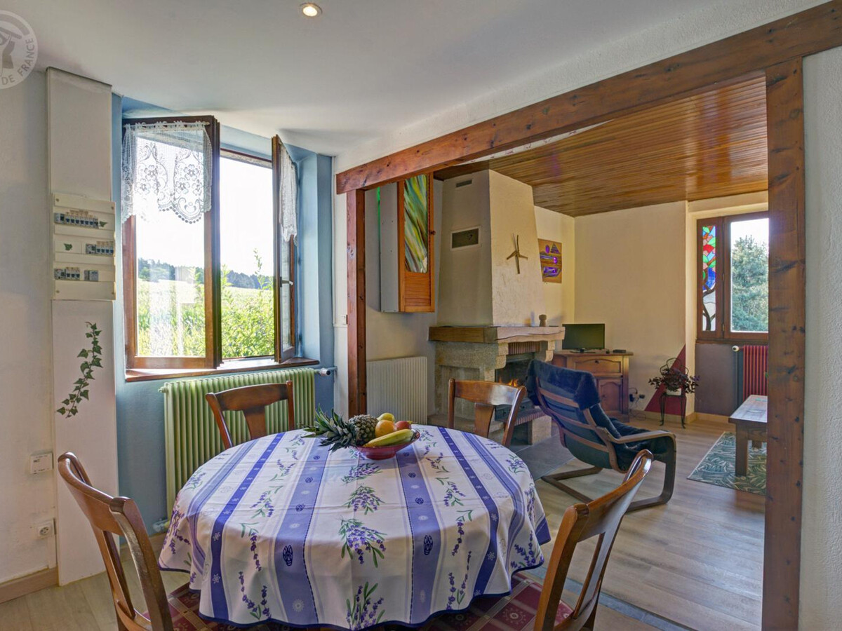 Gîte Feng Shui avec vitraux rétro-éclairés à Marlhes - Photo 12