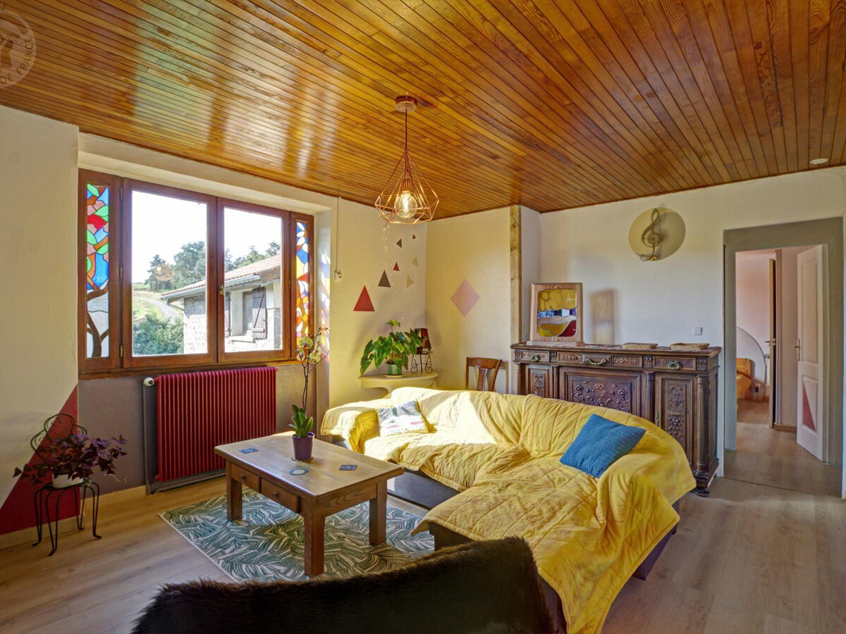 Gîte Feng Shui avec vitraux rétro-éclairés à Marlhes - Photo 13