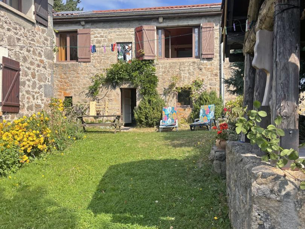 Gîte Feng Shui avec vitraux rétro-éclairés à Marlhes - Photo 23