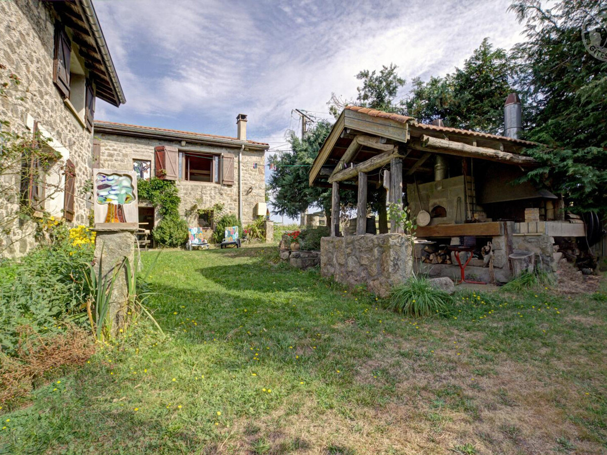 Gîte Feng Shui avec vitraux rétro-éclairés à Marlhes - Photo 24