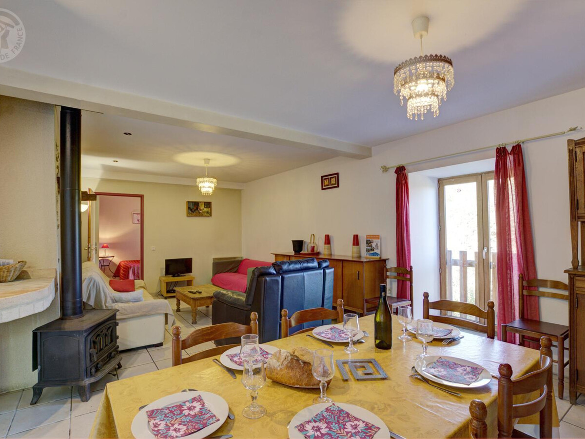 Gîte La Basse Cour - Ancienne ferme en pierre, 110 m² - Photo 4