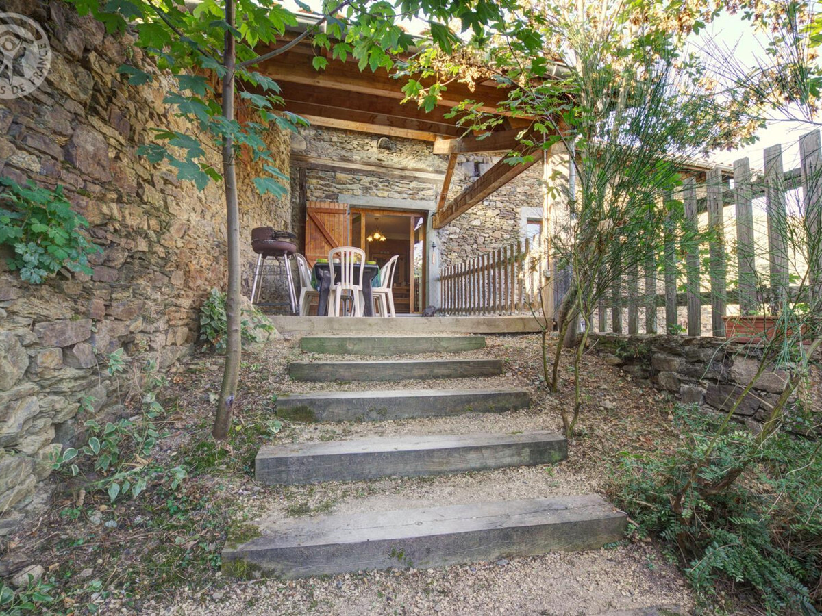 Le Poulailler – Gîte 8 pers. ancienne ferme au Pilat - Photo 2
