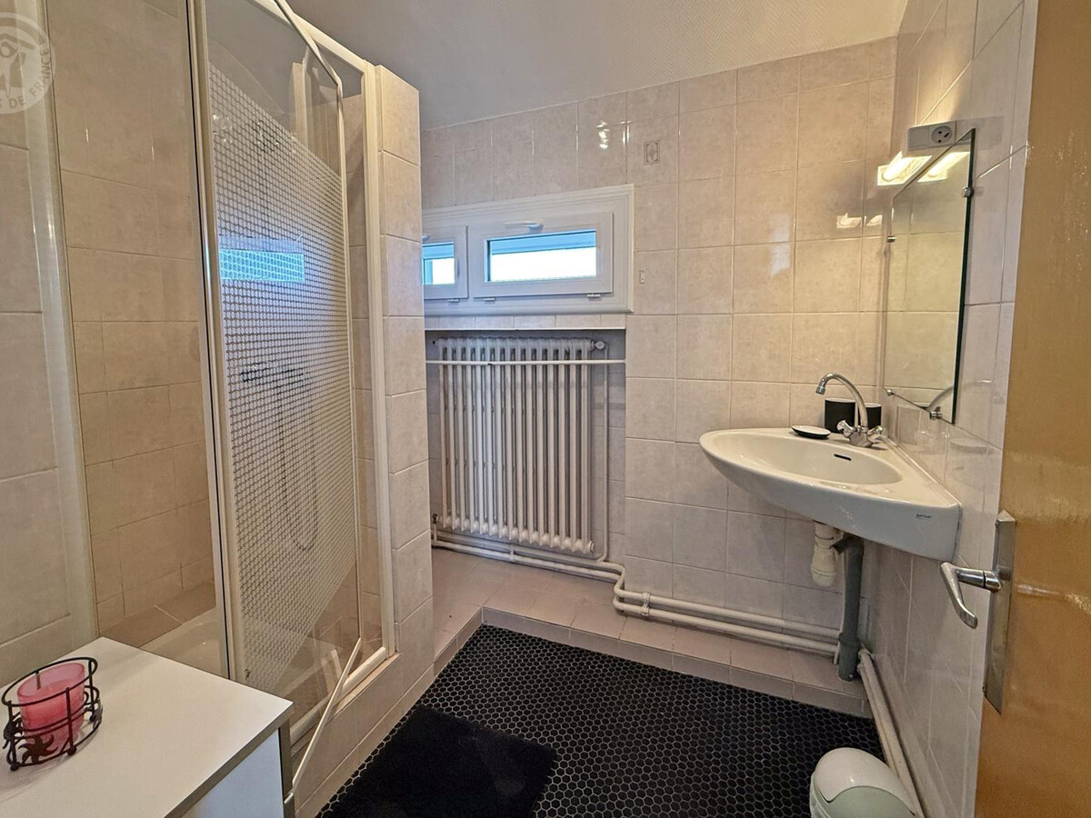 Les Cerisiers : gîte 75 m² avec jardin à Lorette - Photo 4