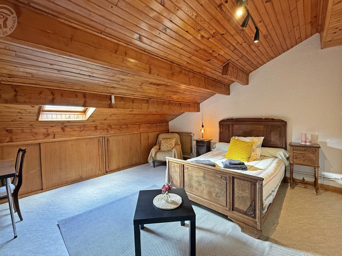 Les Cerisiers : gîte 75 m² avec jardin à Lorette - Photo 5