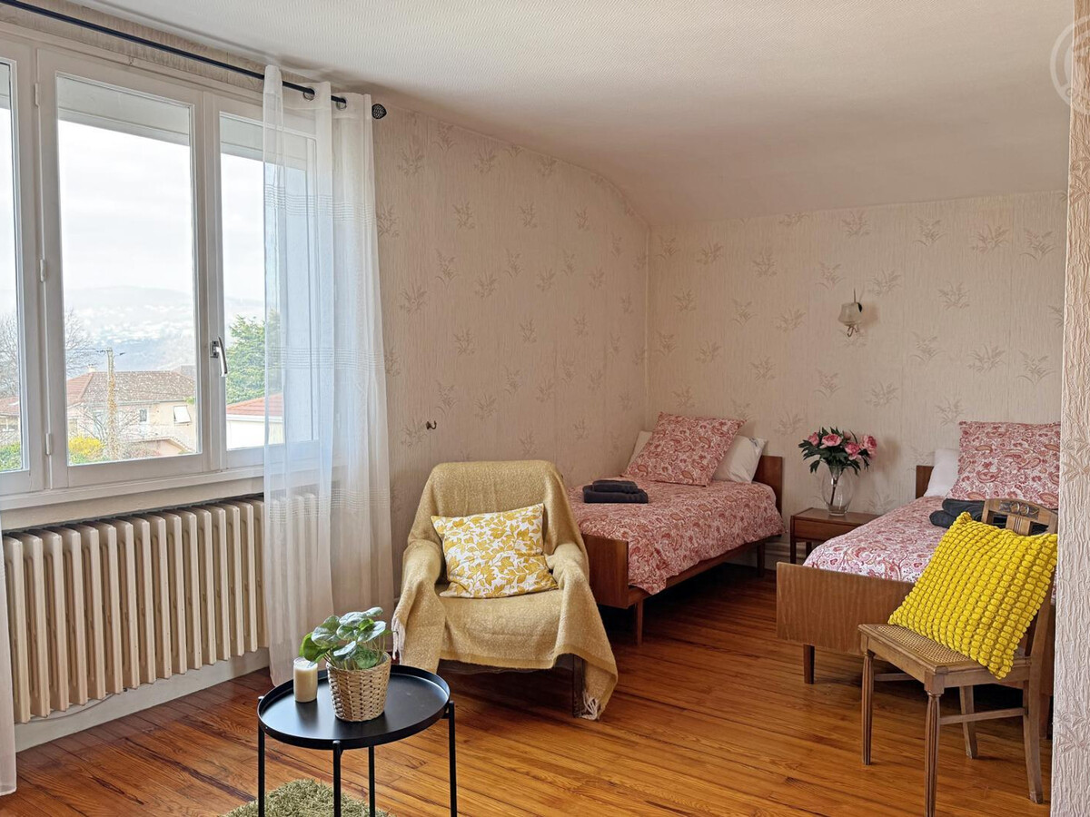 Les Cerisiers : gîte 75 m² avec jardin à Lorette - Photo 8