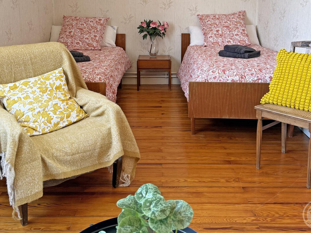 Les Cerisiers : gîte 75 m² avec jardin à Lorette - Photo 9