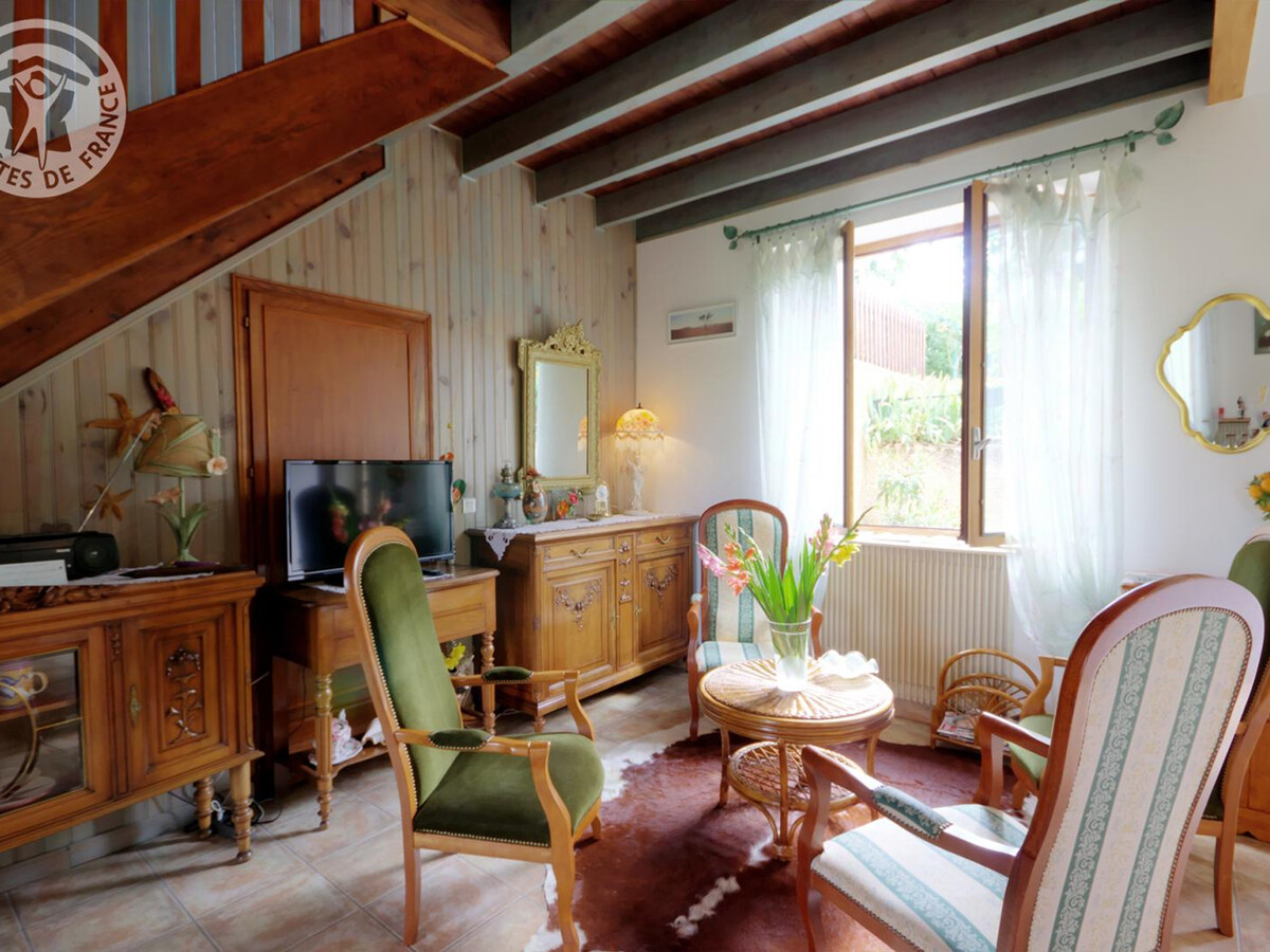 La Garenne Enchantée, gîte en pierre avec véranda à Bussières - Photo 6
