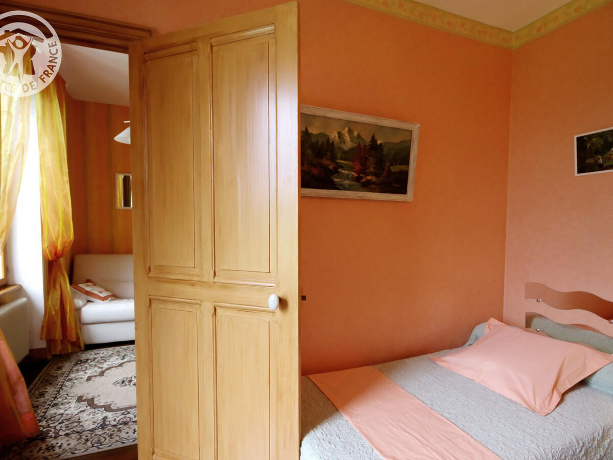 La Garenne Enchantée, gîte en pierre avec véranda à Bussières - Photo 12